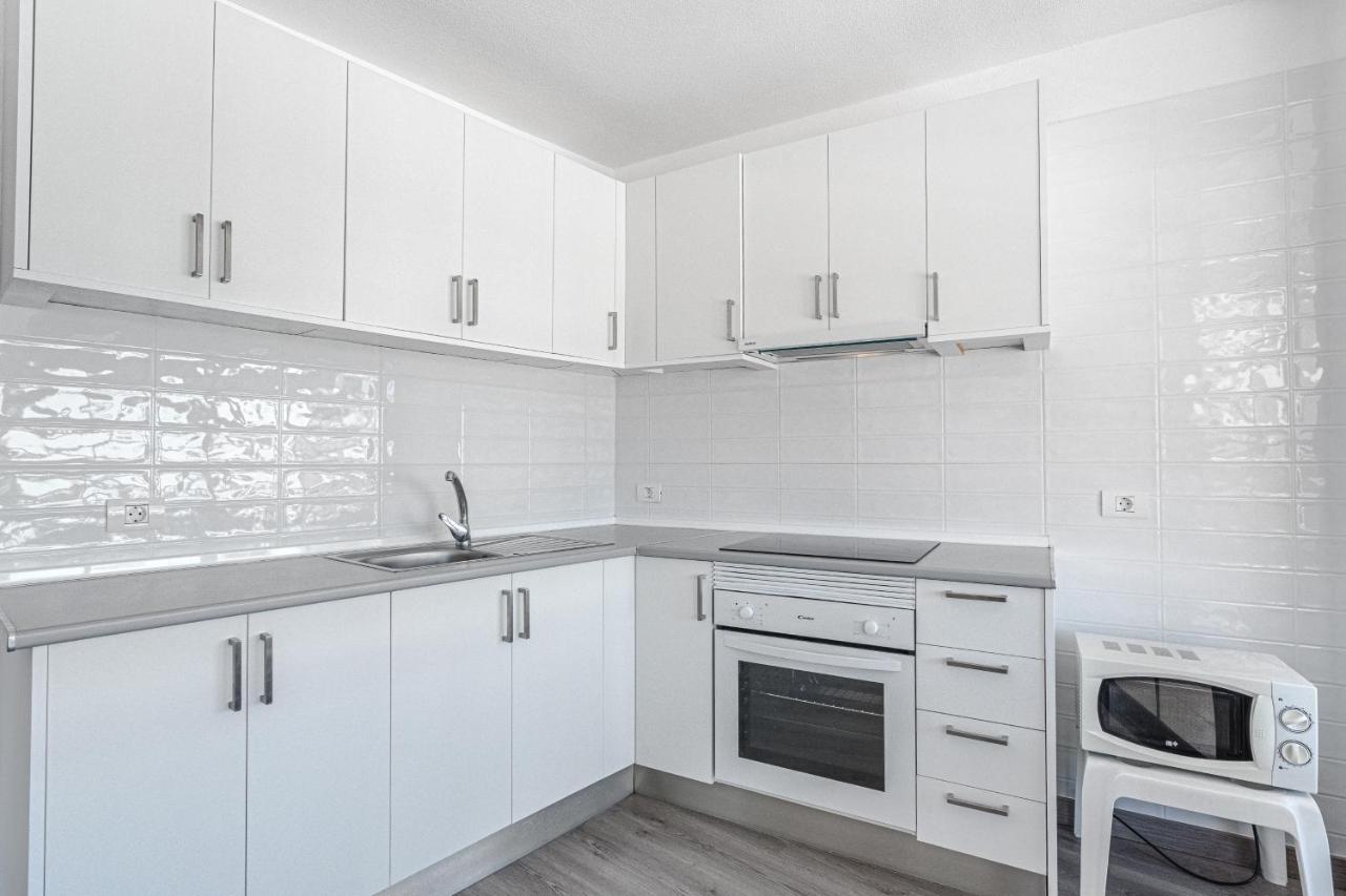 Family Apartment With 3 Bedrooms And Balcony Near Los Gigantes And Ocean Puerto de Santiago  Esterno foto