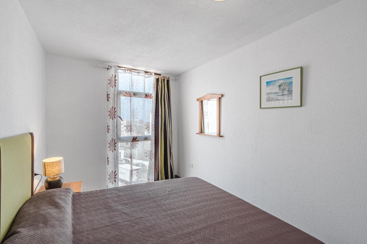 Family Apartment With 3 Bedrooms And Balcony Near Los Gigantes And Ocean Puerto de Santiago  Esterno foto